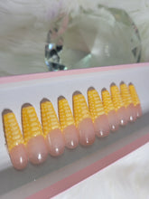 Load image into Gallery viewer, Glowing Gator